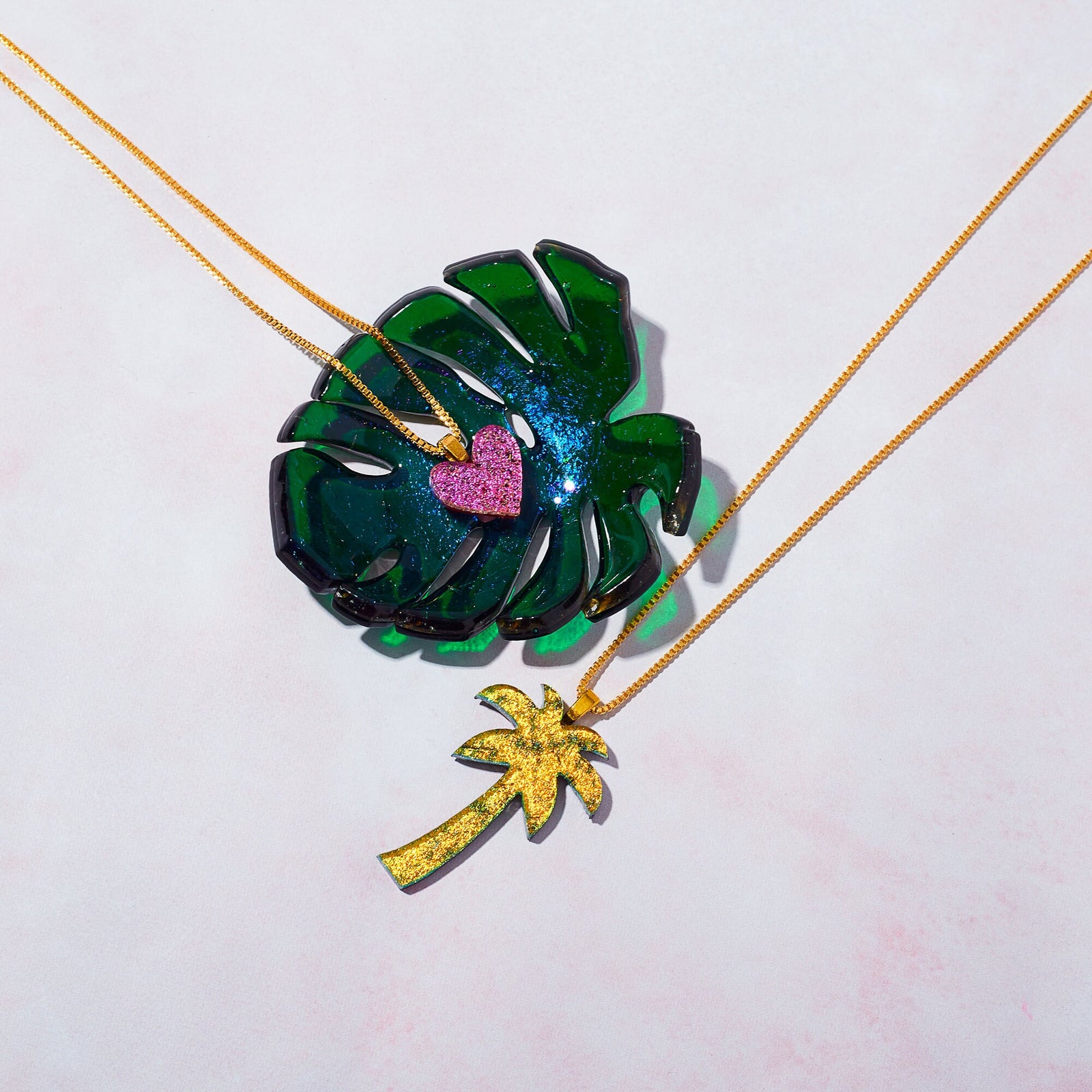 Iridescent Green Monstera Mini Dishes