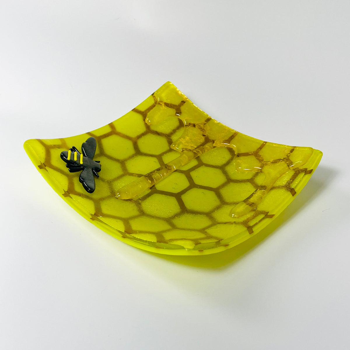 Bumble Bee Plate- Side View