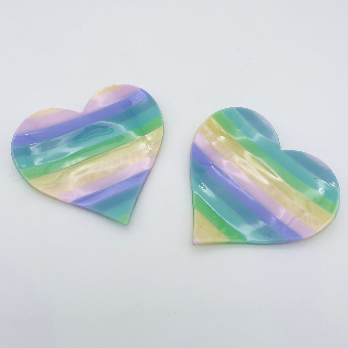 Heart Glass Dish Set, Fused Glass Rainbow Heart soap dish, Pastel Gift for Her, Pastel Rainbow Decor, Paste Heart Rainbow Ring Dishes